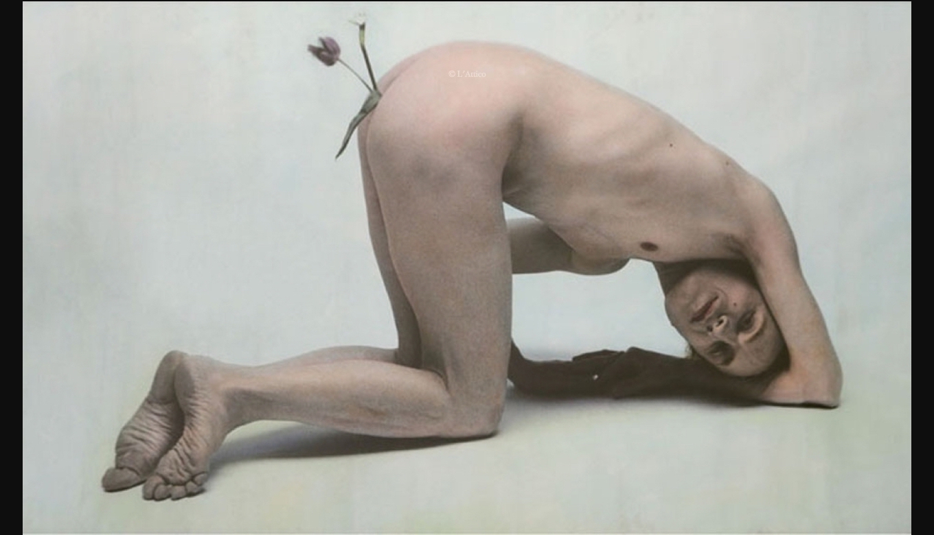 Luigi Ontani, Tulipano nell’ano, 1980, fotografia acquerellata hard_artQ0